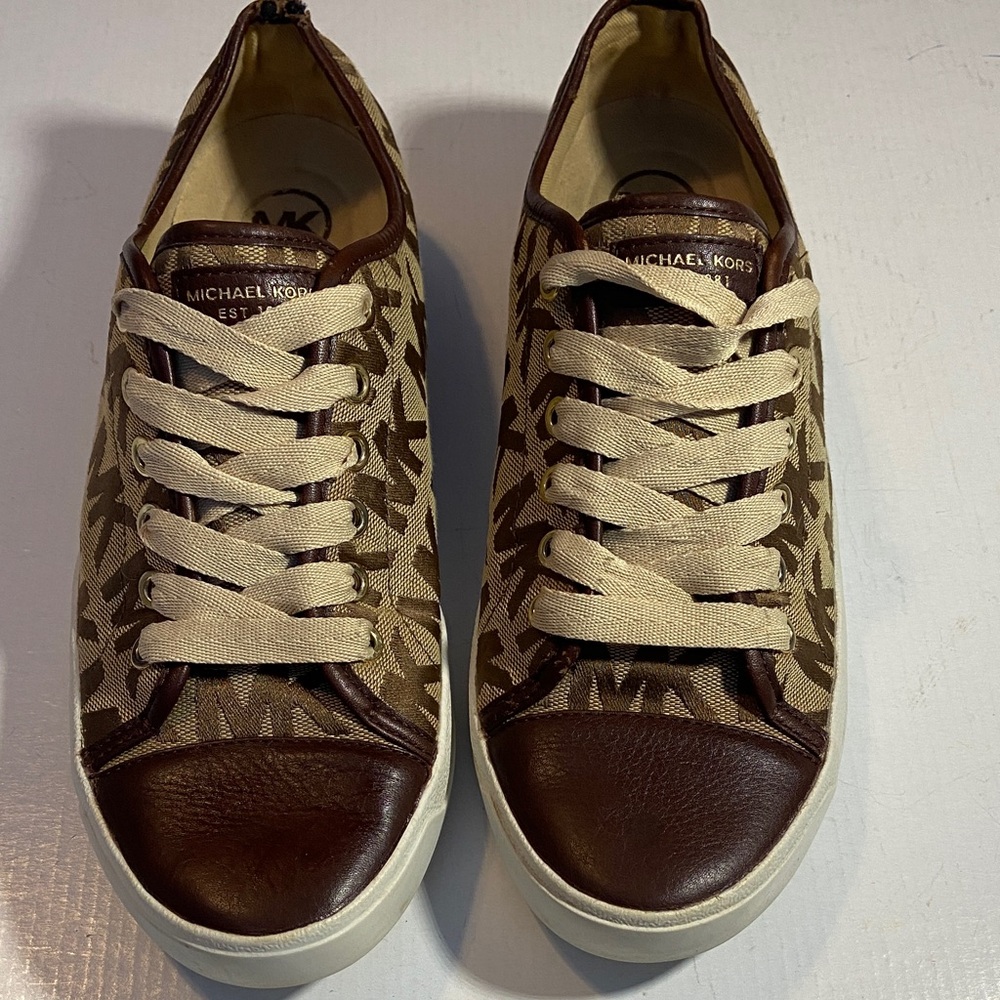 Michael Kors Tan and Brown Logo Lace-Up City Sneakers